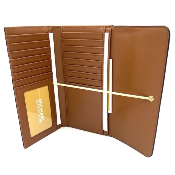 Michael Kors Large Trifold Wallet Vanilla/Brown (NWT) - Picture 6 of 7
